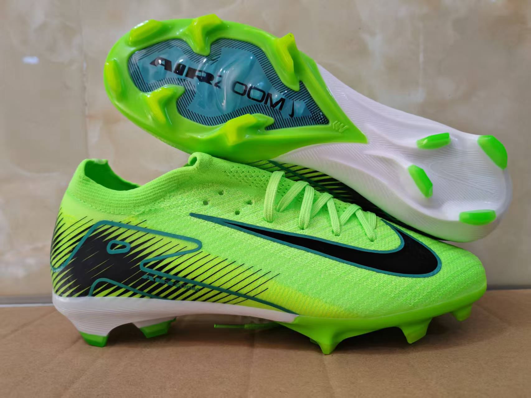 Sepatu Bola Premium Low Cut - Grosir 12 Pairs | FG/AG